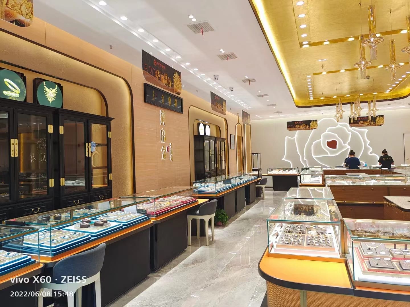 马鞍山老凤祥珠宝照明案例