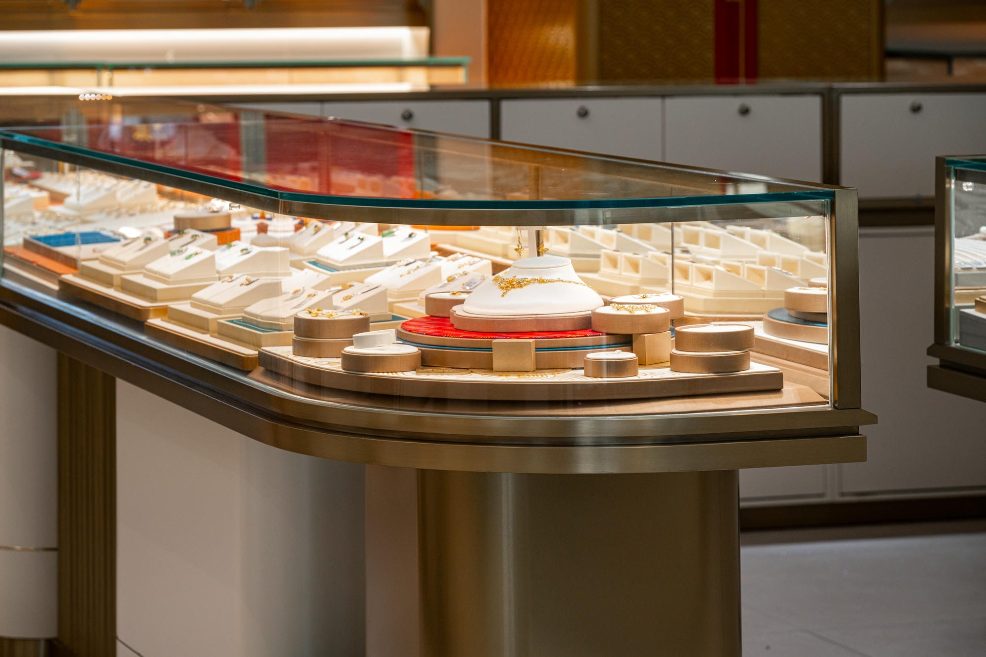 江西南昌国际珠宝城中国黄金珠宝照明案例