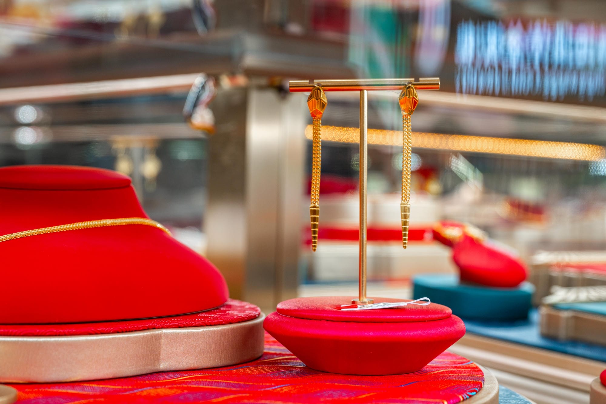 江西南昌国际珠宝城中国黄金珠宝照明案例